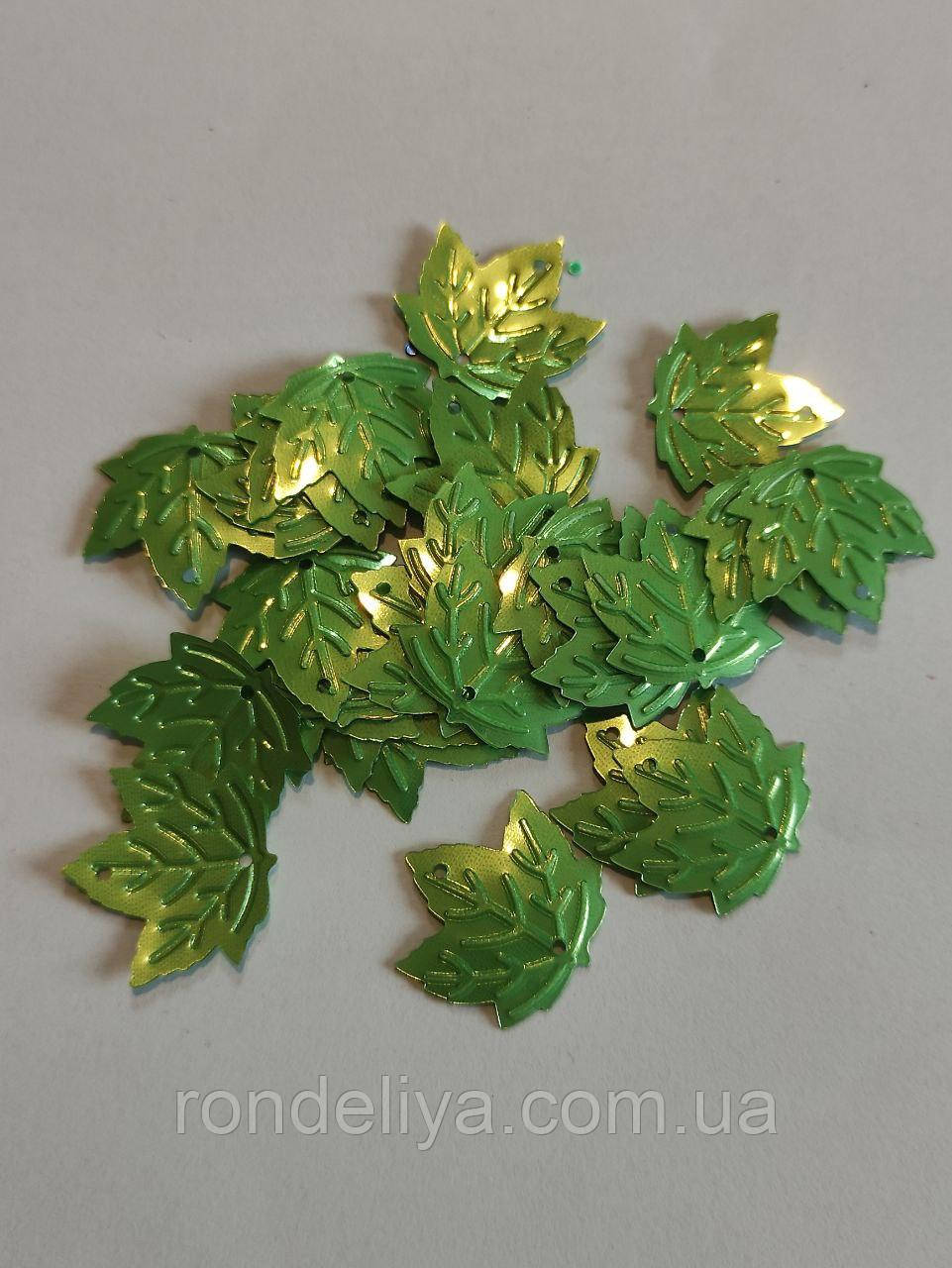 Пайєтки листя клена 22х20 мм світло-салатовий, фото 1