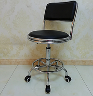 Стілець для майстра манікюру, педикюру та перукаря зі спинкою (чорний, прогумовані колеса)