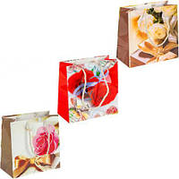 Від 12 шт. Пакет кольоровий чашка "Квіти" 16х16х7 см 2020 купити дешево оптом в інтернет-магазині