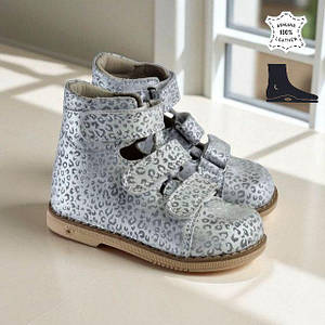 Дитячі високі шкіряні ортопедичні туфлі на липучках 24 р