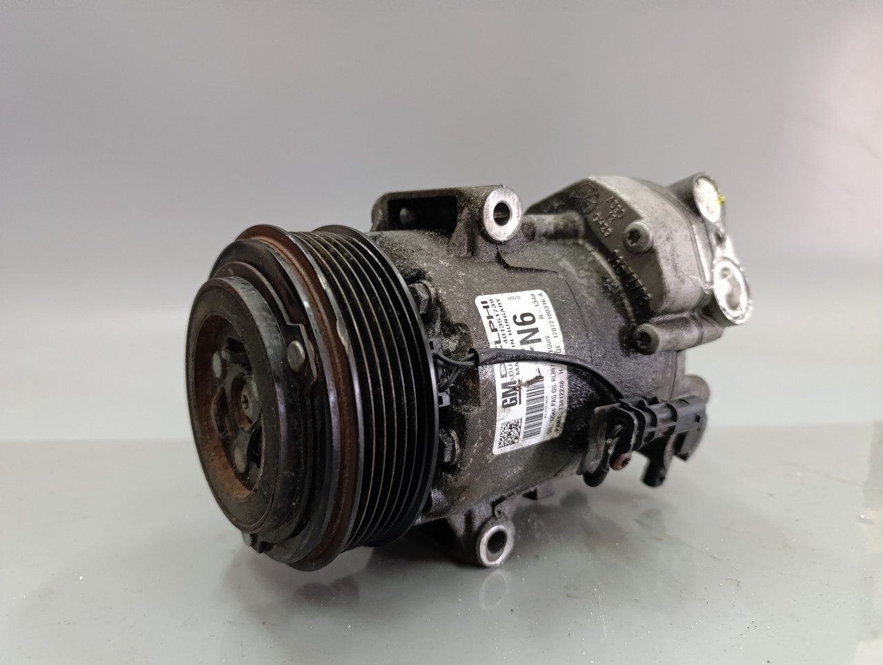 Opel Astra Zefira Insignia Компресор кондиціонера 401351739