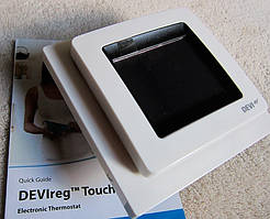 Терморегулятор для теплої підлоги DEVIreg Touch (деві тач) білий