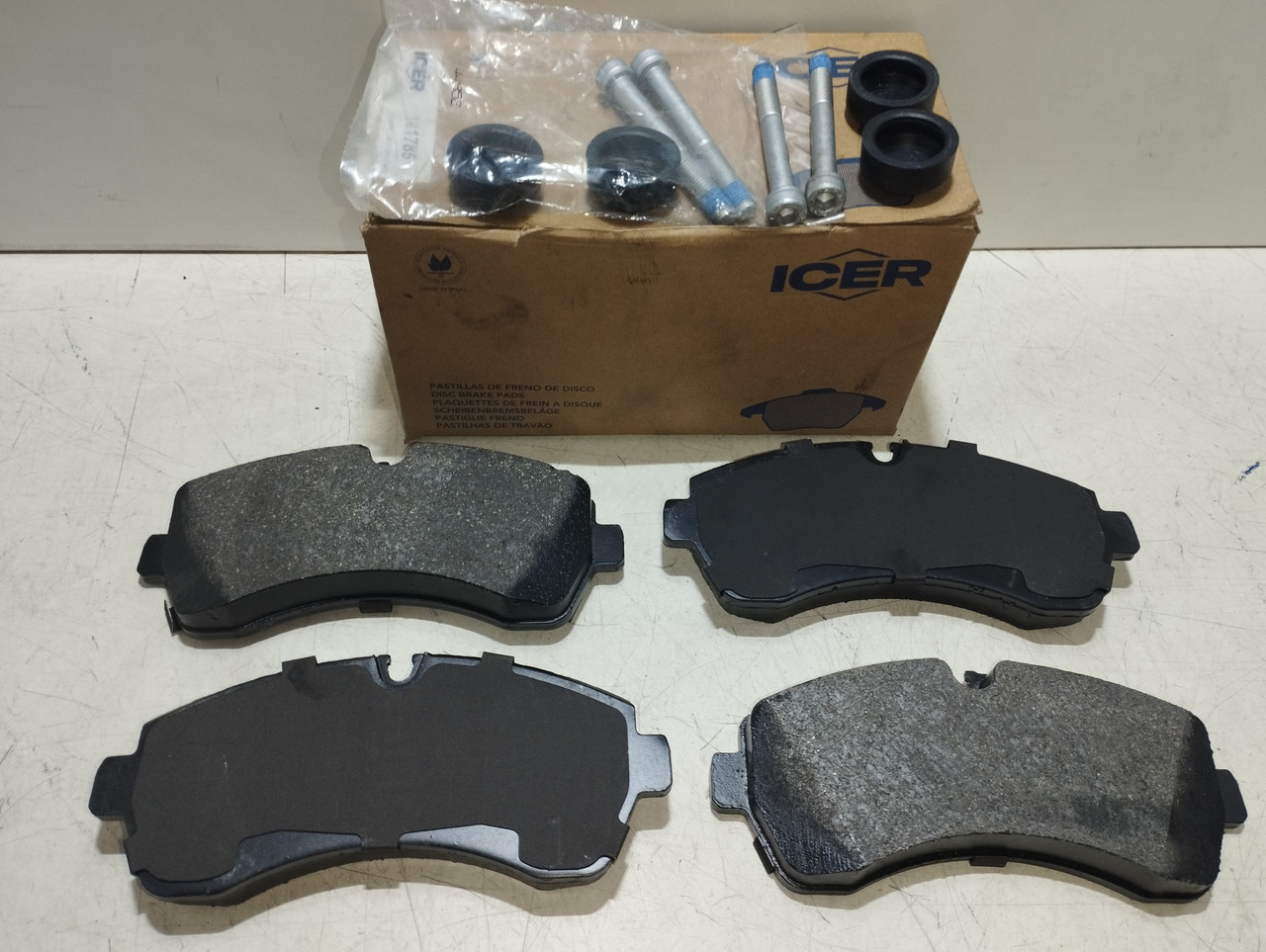 ICER Колодки гальмівні передні MB Sprinter (906,907,910) 210-519CDI/VW Crafter 30-35/30-50 06-(спара), фото 1