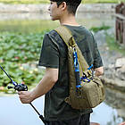 Рибальська сумка коричневого кольору 43х25 см із безліччю відділень для зберігання снастей і аксесуарів, фото 2