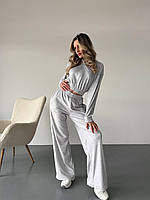 Велюровий костюм жіночий укорочений кофточка на блискавці з капюшоном і прямого крою штани 42-44 44-46