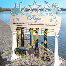 Медальница на підставці. Медальница для нагород. Холдер для плавання. Для медалей з плавання