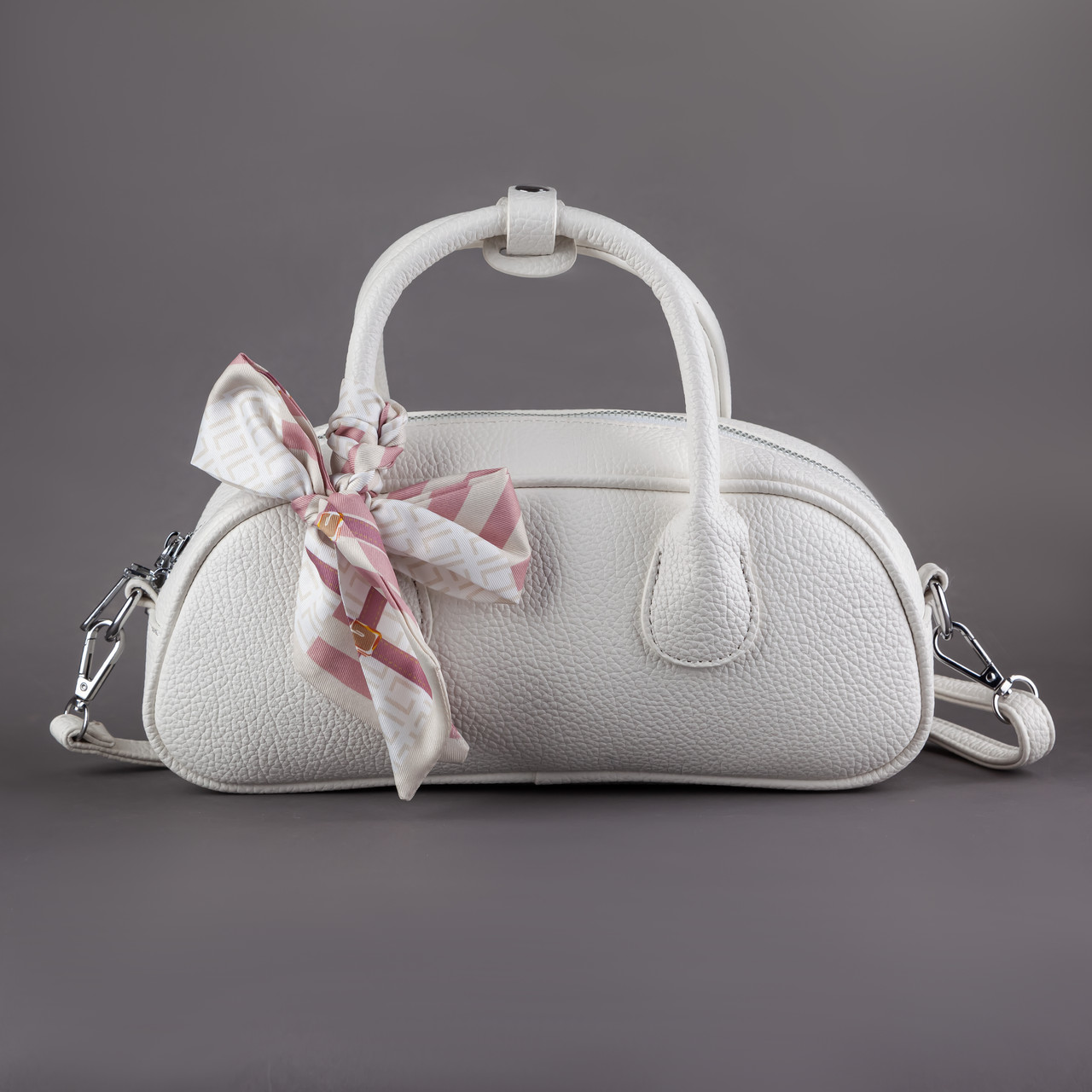 Жіноча сумка через плече"Бантик" 2895 біла