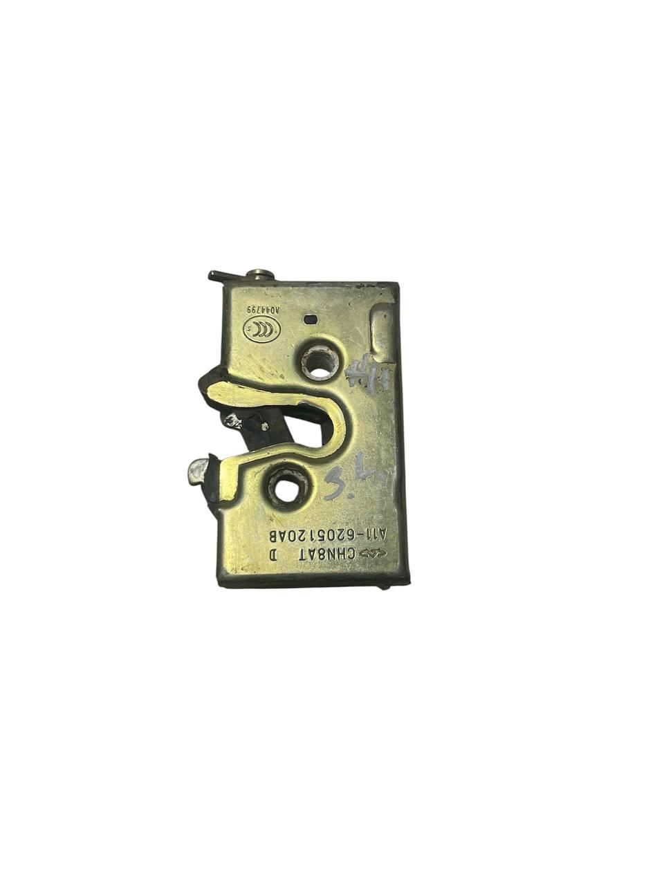 Замок дверей задніх лівих Chery Amulet A11/Чері Амулет, A11-6205120, (з розбірки)