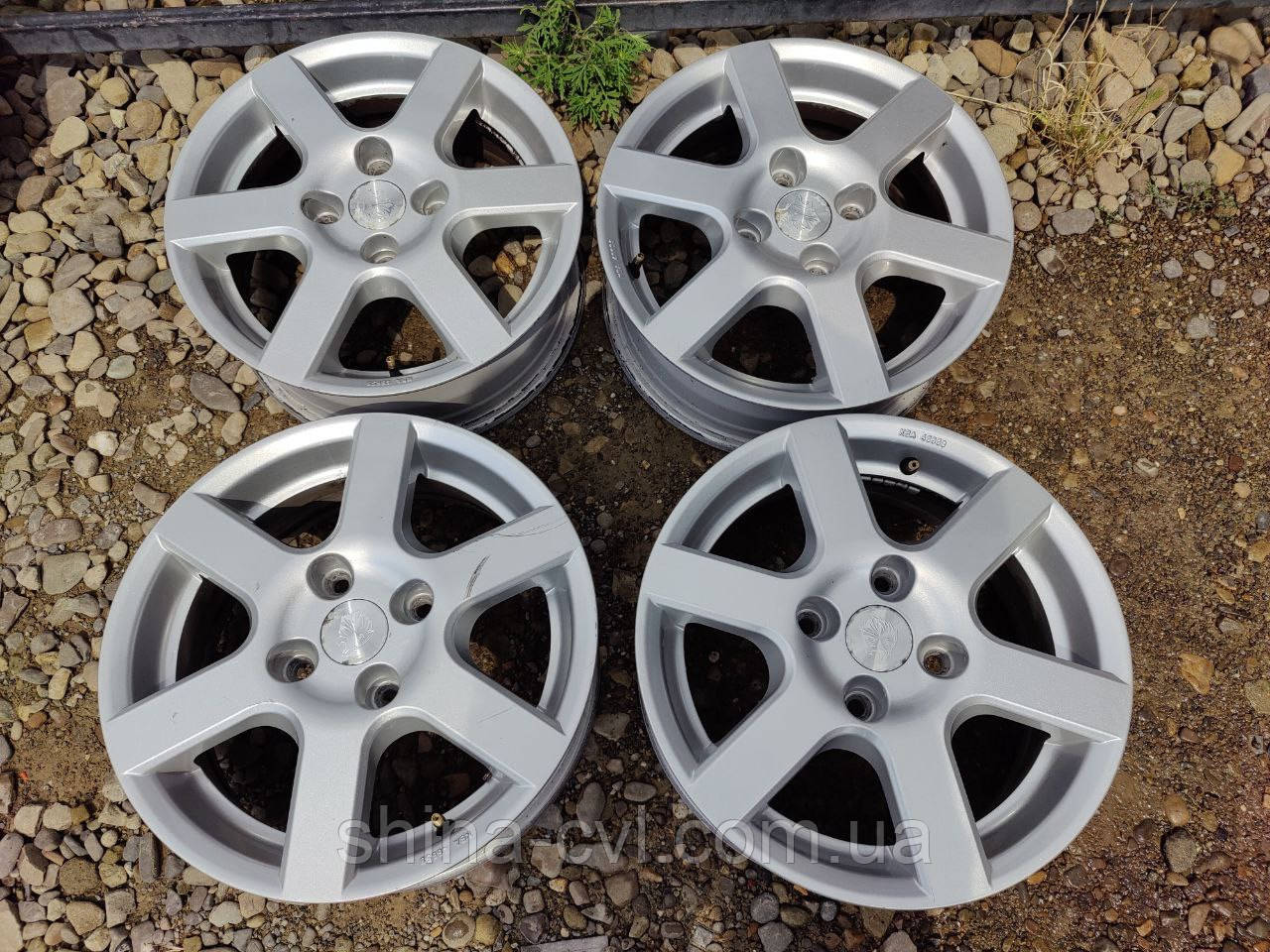 Диски 4.100 r15 6j et42 dia72.4 Nissan Micra/Note/Cube/Cube Cubic/March/Renault Pulse/Logan/Dacia Logan, фото 1