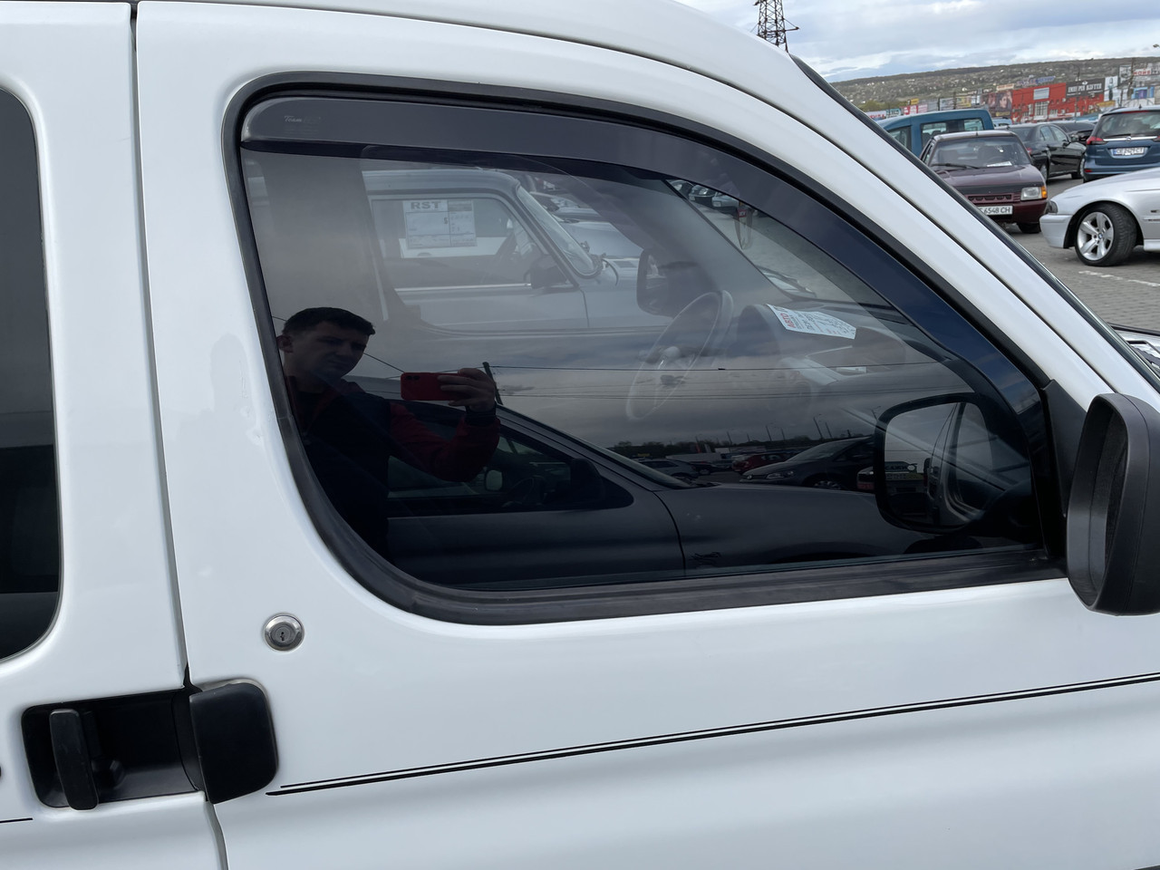 Дефлектори вікон (вітровики) Peugeot Partner I 2002-2008 (Heko) передні /Citroen Berlingo, фото 1