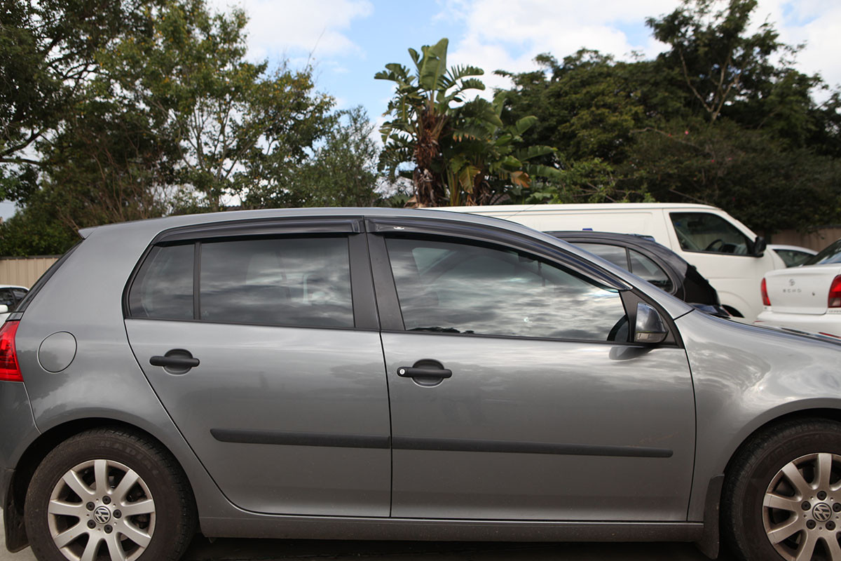 Вітровики для Volkswagen Golf-5 2004-2008 HB (HIC) VW08, фото 1