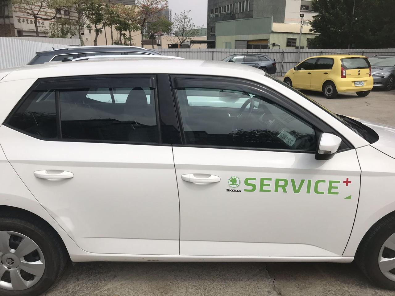 Вітровики для Skoda Fabia III 2014-2021 HB (HIC) SK17, фото 1