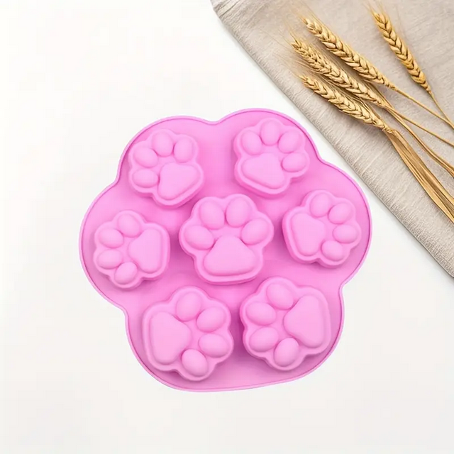 Силіконова форма Лапки для випікання желе цукерок мила свічок SAM-9033 рожевий, фото 1