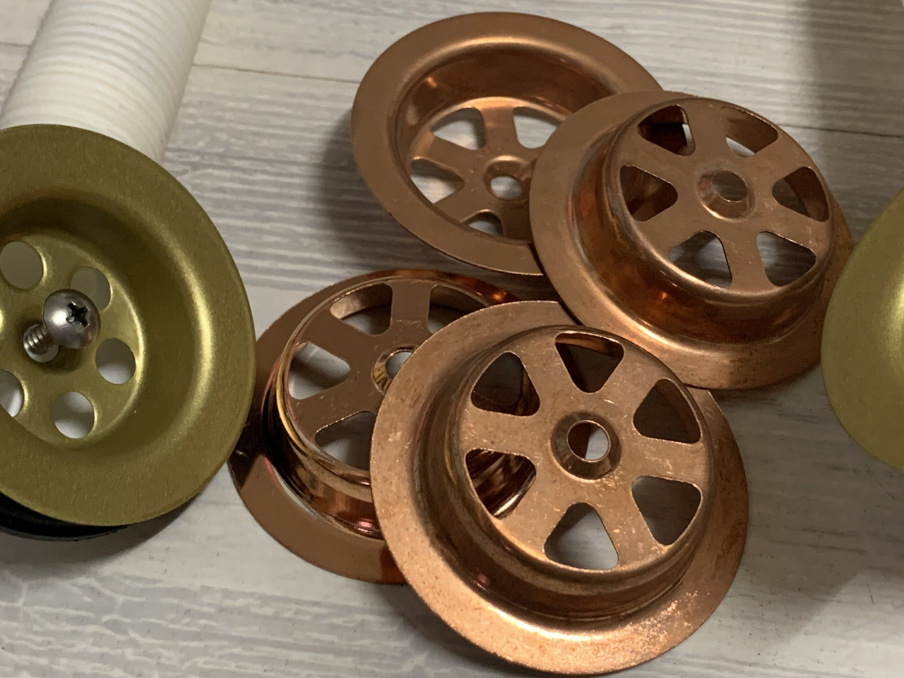 Сітка мідна на кухонні мийки, ванну, умивальники, раковини сифон діаметр 70 мм