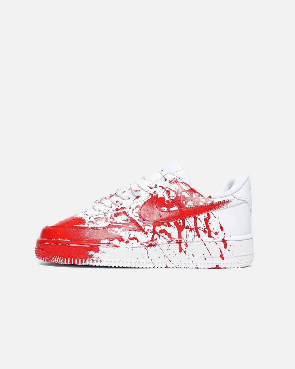 Білі кросівки чоловічі Air Force 1 Low ‘Custom Blood Демісезонні Найк аїр Форс 1, фото 1