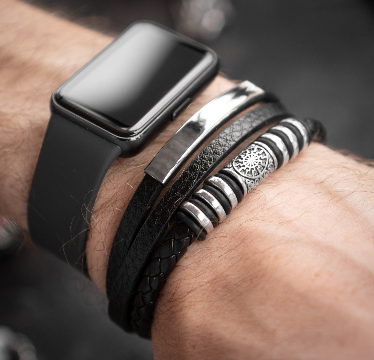 Браслет чоловічий шкіряний BLACK SUN  чорний 17-19 см (довжина 21 см), фото 1