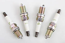 Свічки "NGK" №11 (ВАЗ 2112, ключ на 16)