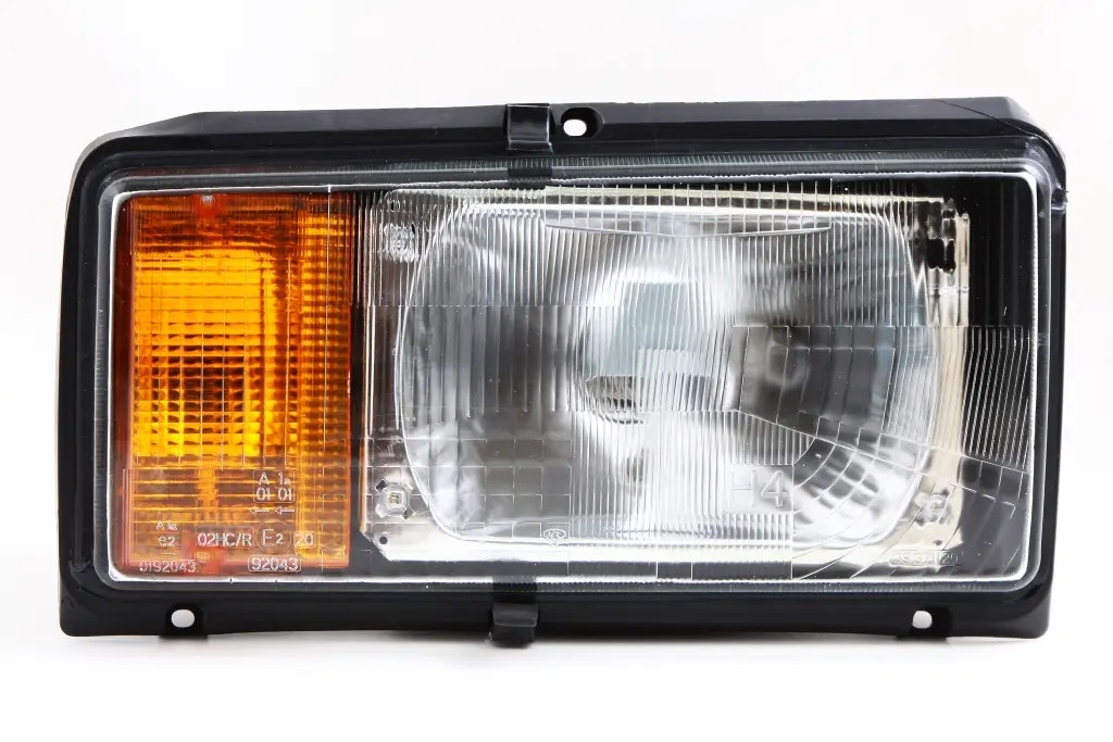 Фара 2105  з помаранч. повер. права з лампочками, фото 1