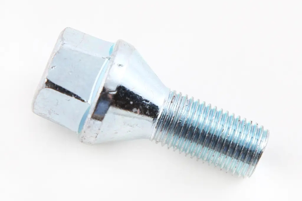 Болт колеса ВАЗ 2101 хром., фото 1