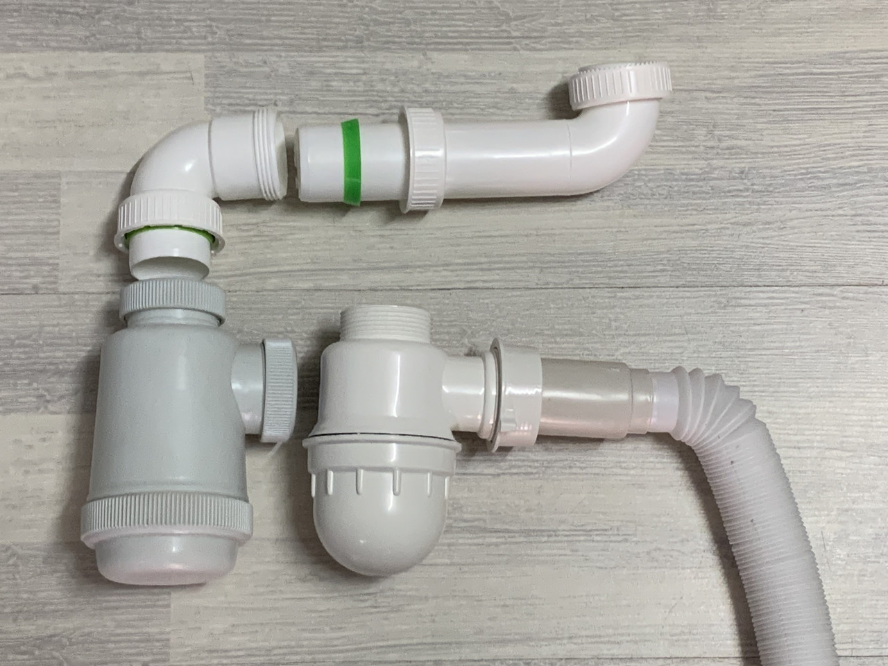 Сифон для кухонної мийки, економить місце під мийкою