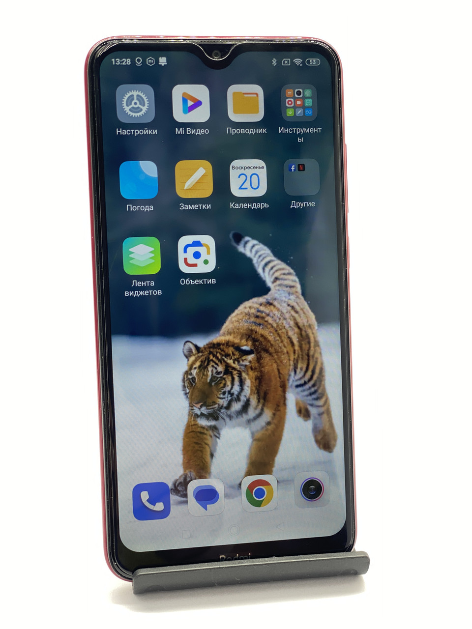 Смартфон Redmi 8 3/32 ГБ, красный, в удовлетворительном состоянии, б/у