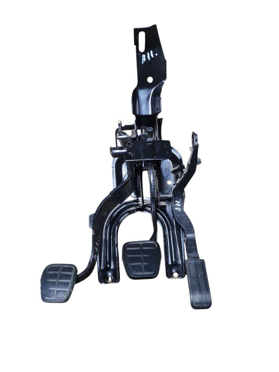 Блок педалей Chery Amulet А11/Чері Амулет, A11-3504010AB педальний вузол, (з розбірки)