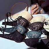 Бюстгальтер WeiyeSi мереживний на кісточці, 2-ка