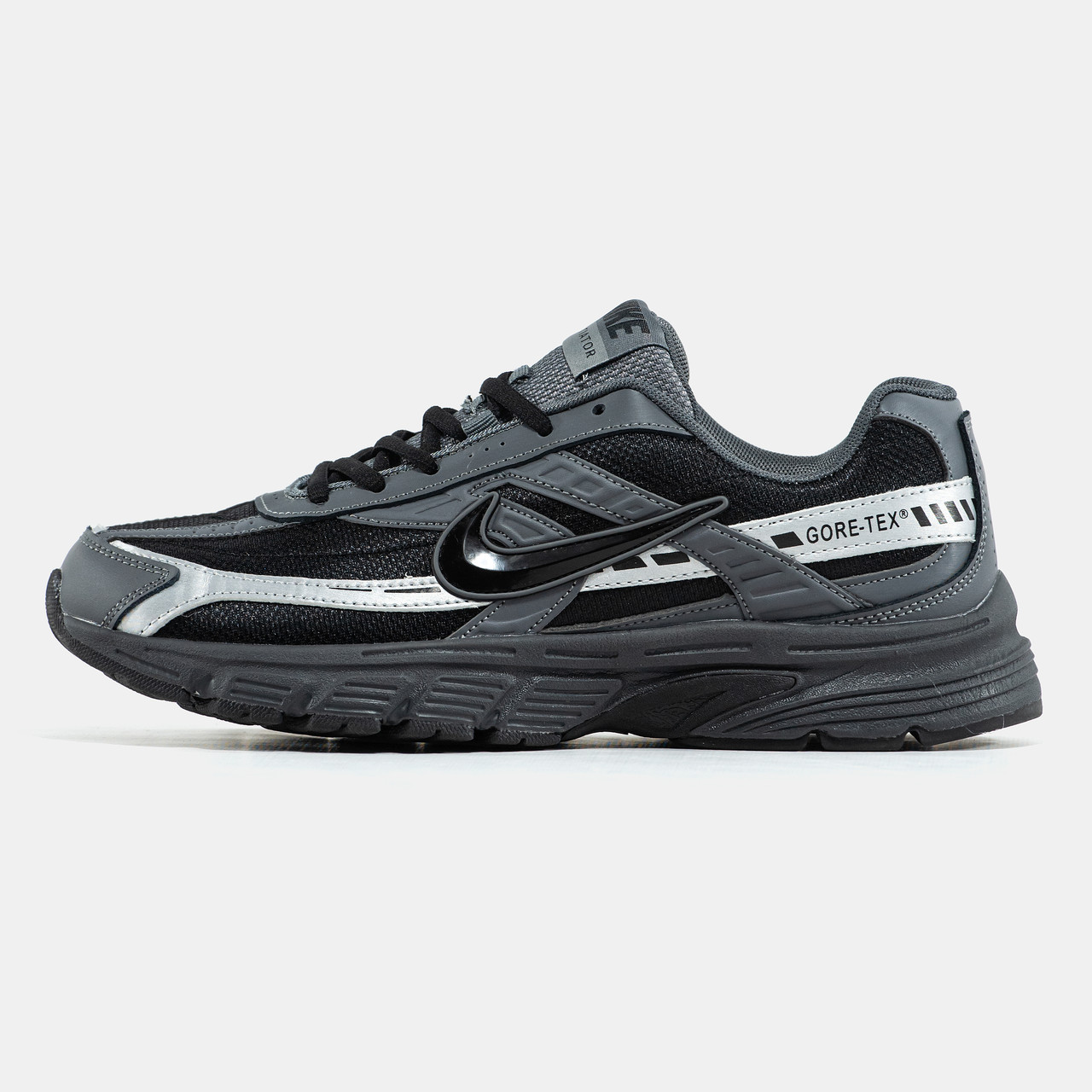 Чоловічі кросівки Nike Initiator Gore-Tex Black Grey — комфорт і водонепроникність