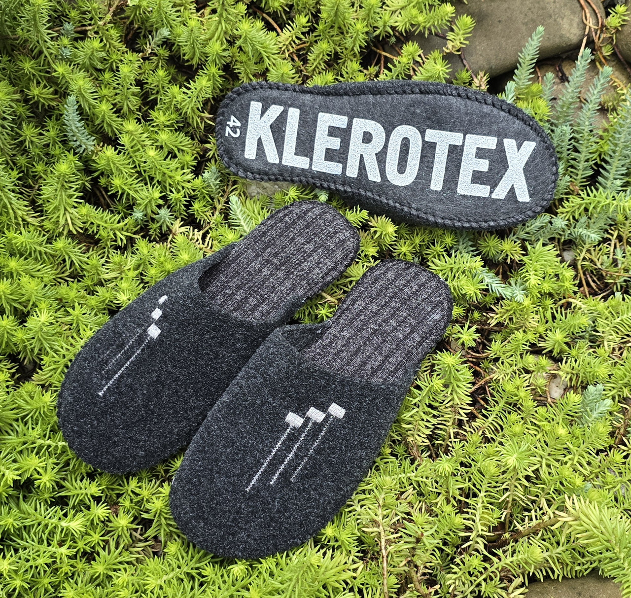 Чоловічі паркетні тапочки