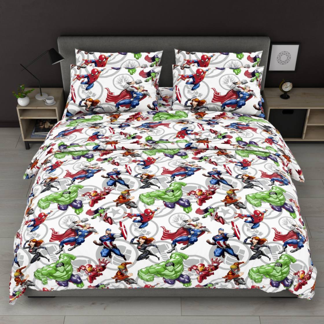 Підковдра на блискавці 145х215 (Бязь) | Полуторна підковдра від виробника "Королева Ночі" | Месники на білому, фото 1