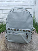 Жіночий рюкзак Fashion Ladys сірий із металевим оздобленням