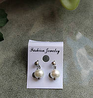 Сережки-цвяшки з перлами, колір срібло