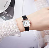Красивий та елегантний жіночий годинник квадратної форм,  чорний, фото 2