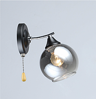 Чорна бра з плафоном у формі кулі на стіну зі скляним плафоном кулясте, світильник настінний шар красивий bk111