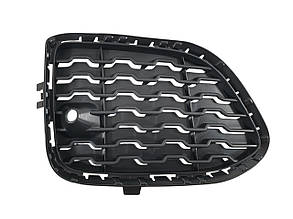 Решітки в бампер RH ( м пакет ) на бмв X3 F25 2014-2017 року, фото 2