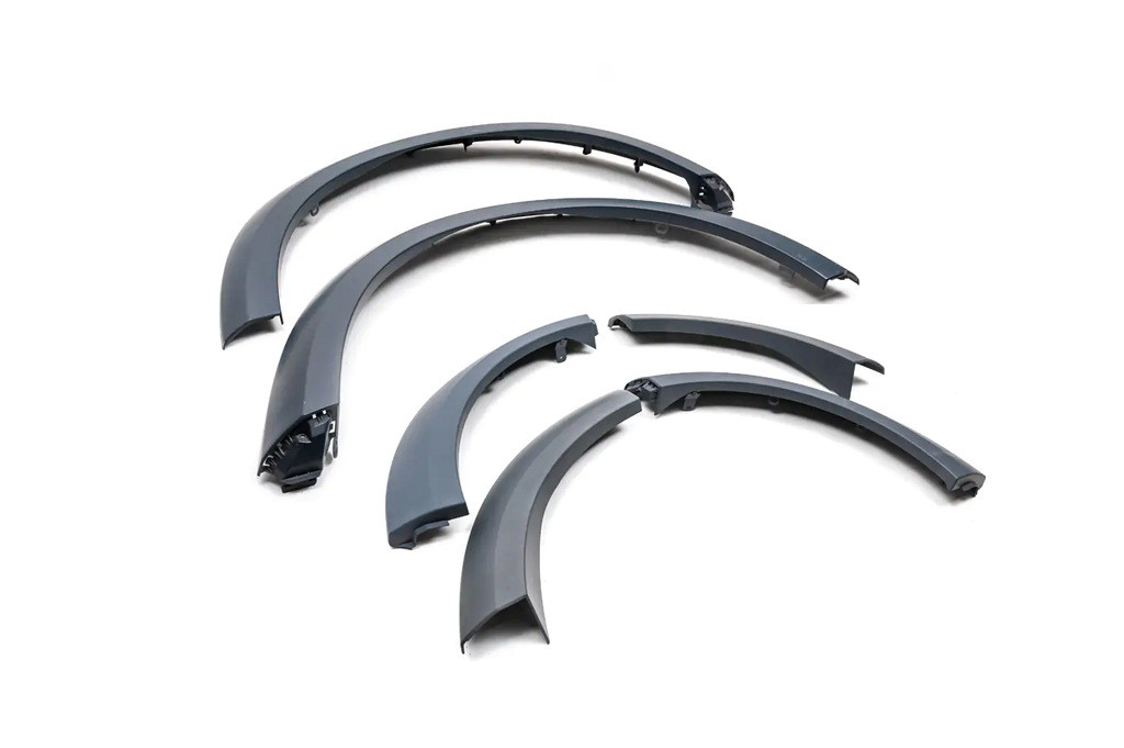 Накладки на арки 2013-2017  6 шт  для Land Rover Discovery IV рр