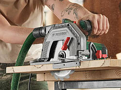 Ручна циркулярна дискова пила циркулярка Parkside  PHKS 1350 C2 торцева 1350 Вт для різання дерева ДСП фанери пластику