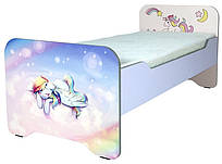 Сучасне дитяче ліжко для дівчинки з фотодруком Єдиноріг і заокругленими спинками, без матраца Нікан
