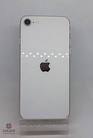 Смартфон Apple iPhone 64 GB