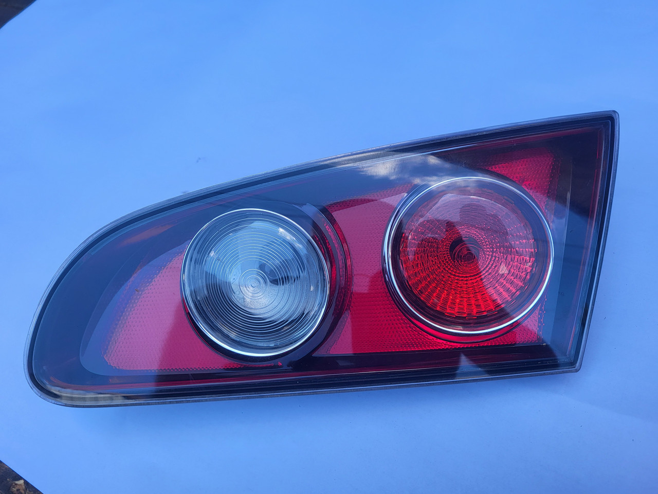 Ліхтар правий внутрішній у кришку багажника Seat Ibiza 3 2002-2008 6l6945094, фото 1