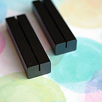 Дерев'яна підставка під табличку А6, чорна