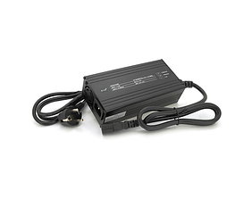 Зарядний пристрій Li-ion акумуляторів 12V(12,6V) 3S, 15A, штекер Triangle plug