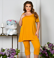 Трикотажний літній жіночий костюм з тунікою і легінсами у рубчик гірчичний легкий костюм великих розмірів 48-66
