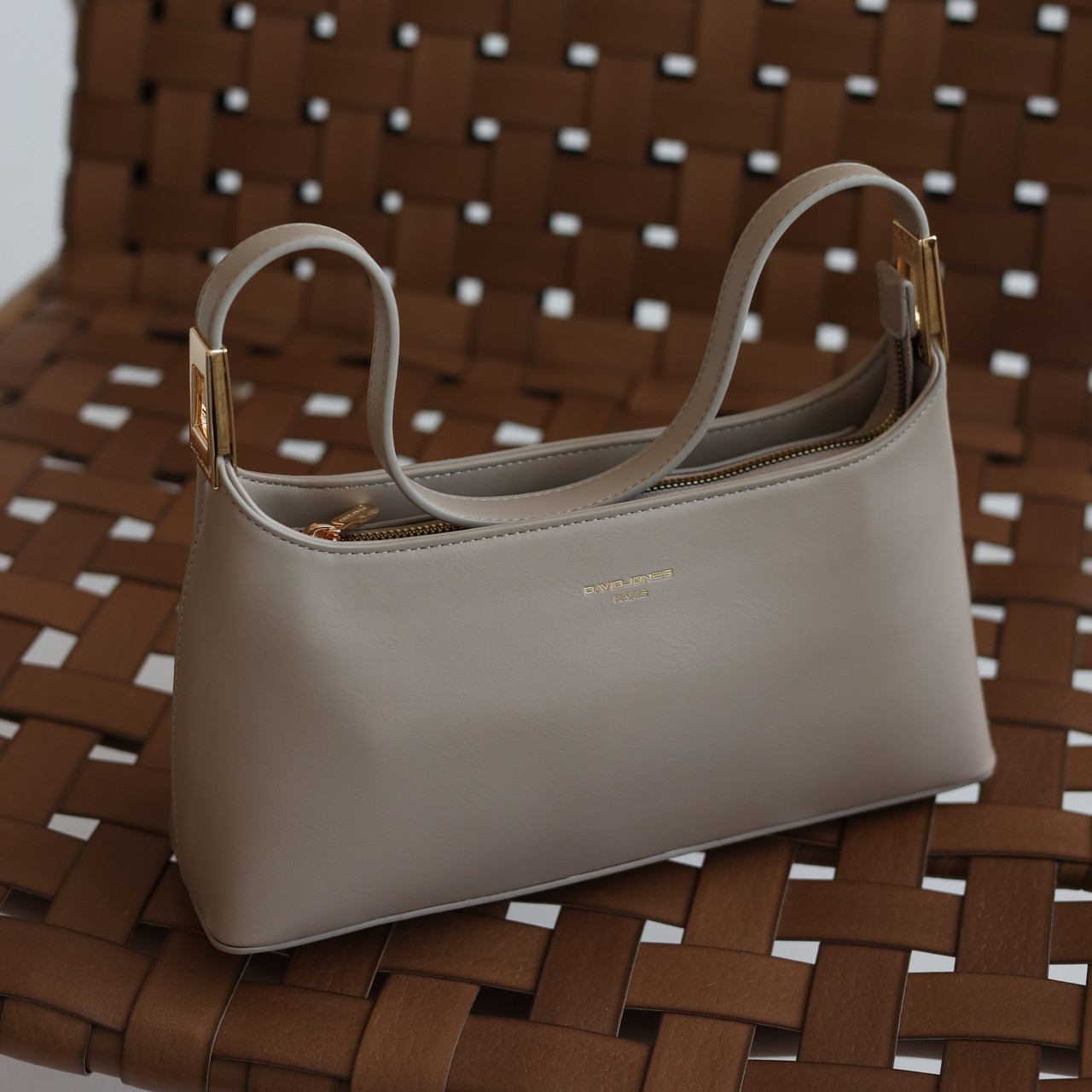 Жіноча сумка крос-боді екошкіра темно-бежевий Арт.CM7379 d.beige DavidJones Французька
