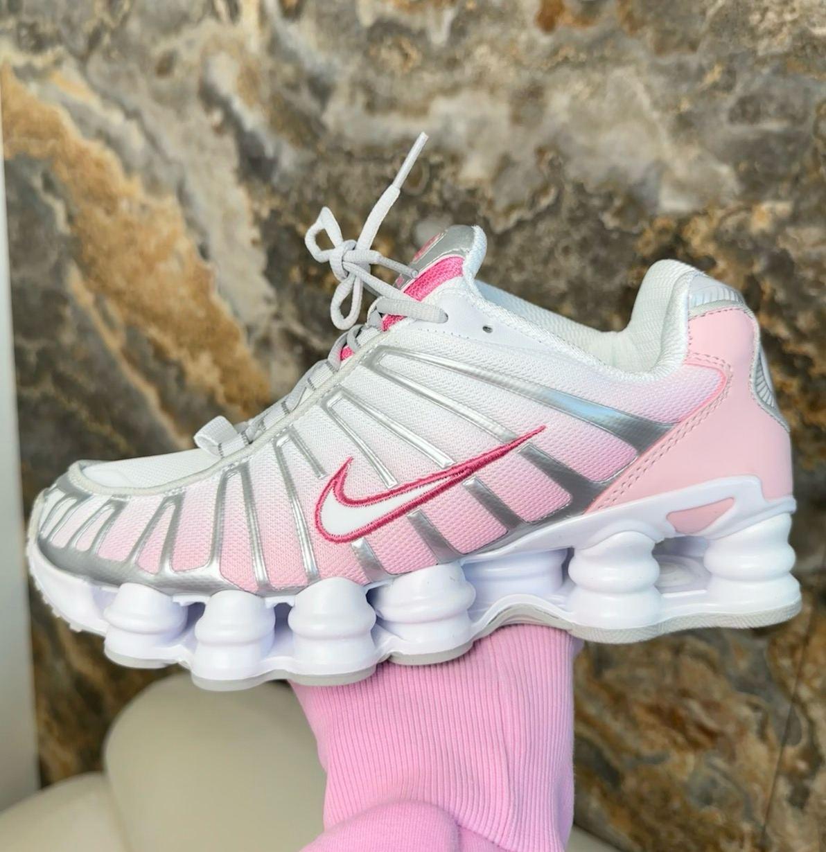 Жіночі кросівки Nike Shox Pink White Найк Шокс рожеві текстиль весна літо для дівчат