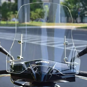 Вітрове скло на мотоцикл, вітровик на мото має вигнуту обтічну форму 50 х 47 х 36 см