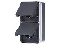 Вертикальна подвійна розетка з заземленням  IP55 - Berker W.1 47703525