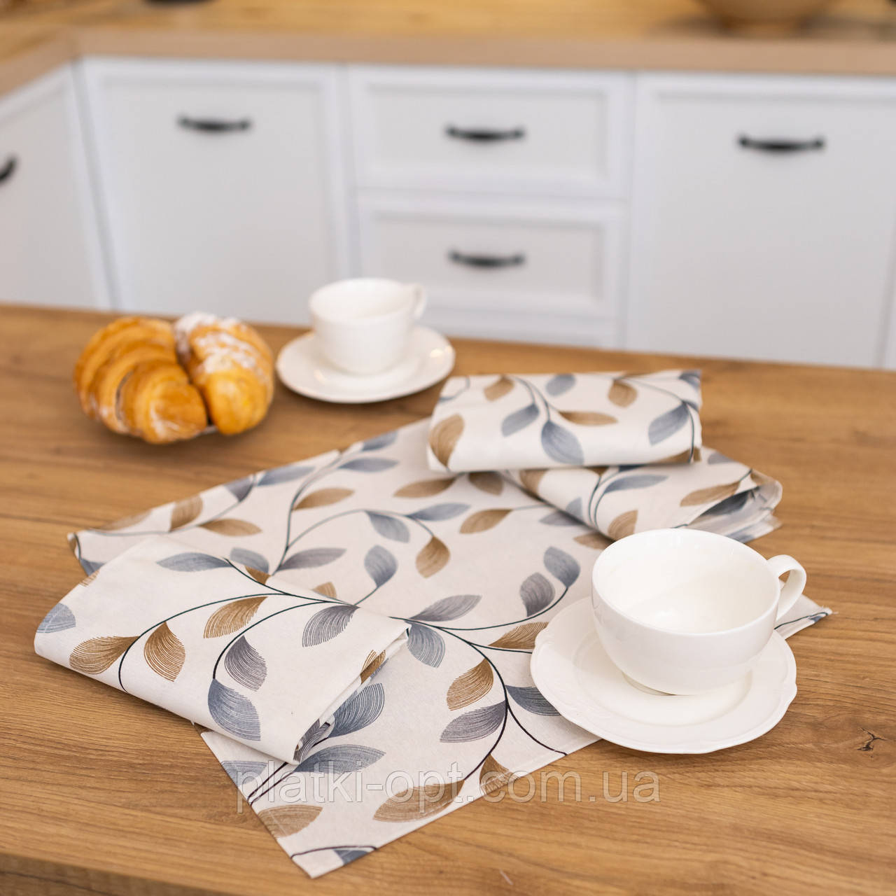 Серветки бавовняні "Листочки" 35х35 см (комплект 4 шт.)