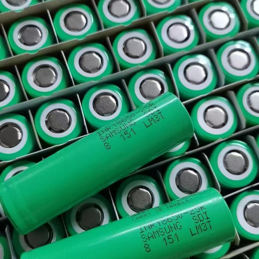 Акумулятор Samsung 25R INR 18650 2500 mAh 3.7В Високострумовий, фото 1