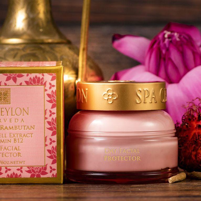 Денний крем із вітаміном В12 ЛОТОС І РАМБУТАН 50 грамів, фото 1